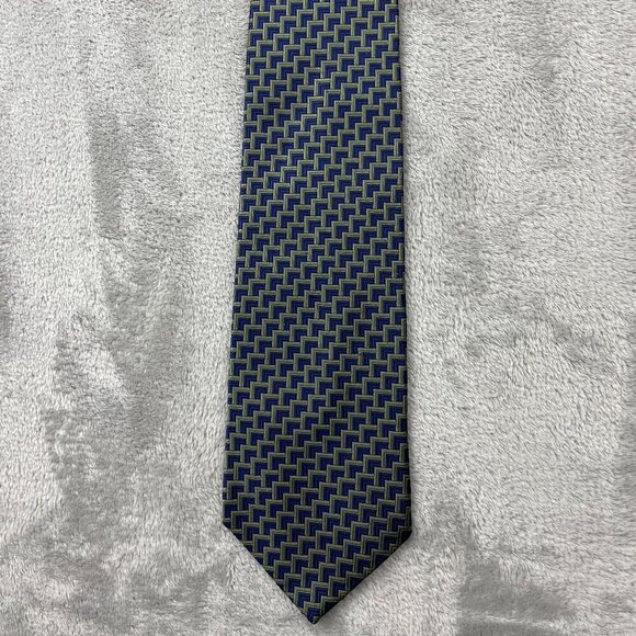 Van Heusen Other - Van Heusen Men's Classic 100% Silk Neck Tie
